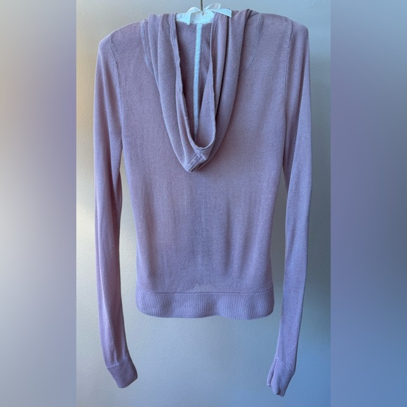 Gift with Purchase - Picture 3 of 12